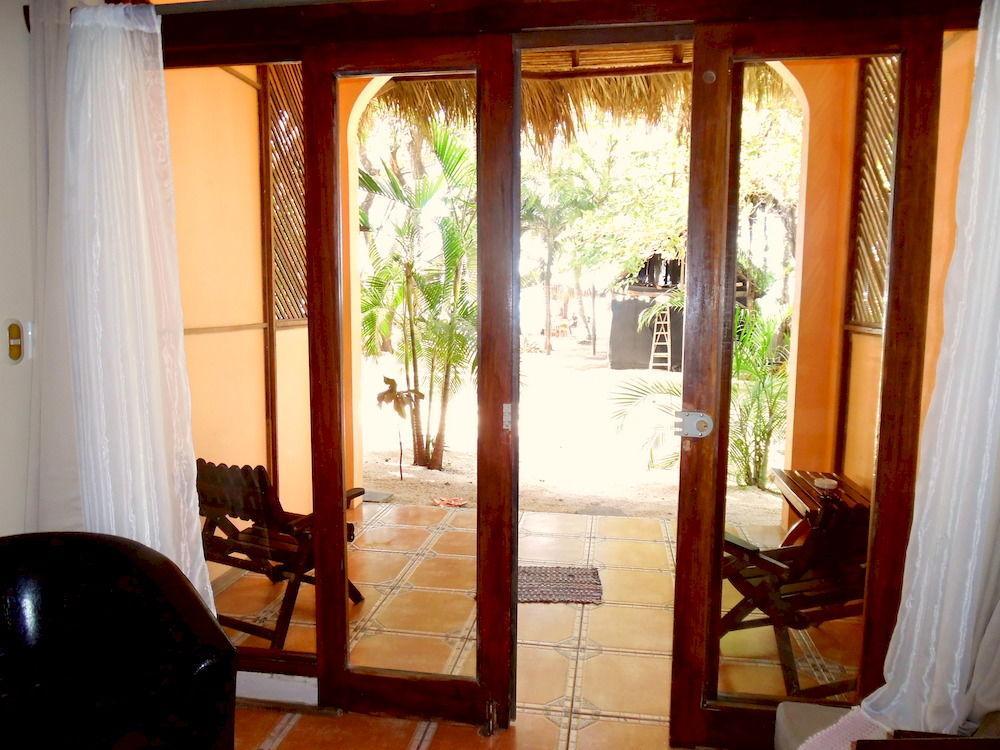 Gasthaus La Palapa Tamarindo Exterior foto